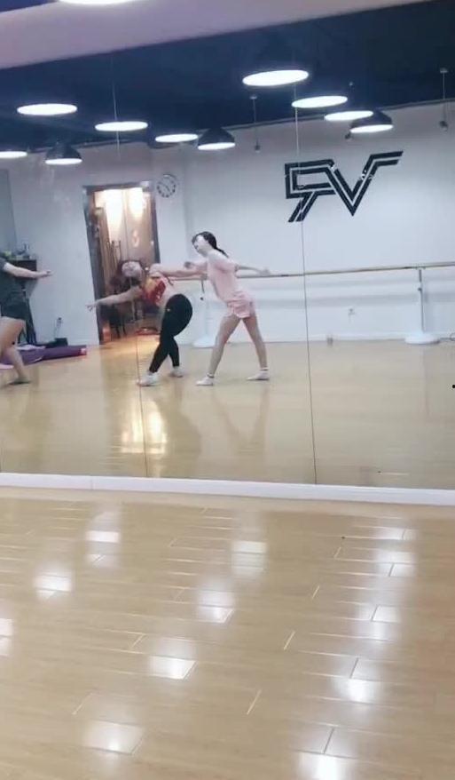 拉丁舞吃瓜视频大全集完整版,精彩瞬间回顾