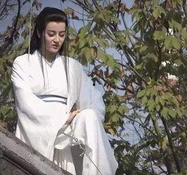 古装吃瓜少女是谁啊视频,揭秘网络热门视频背后的神秘人物